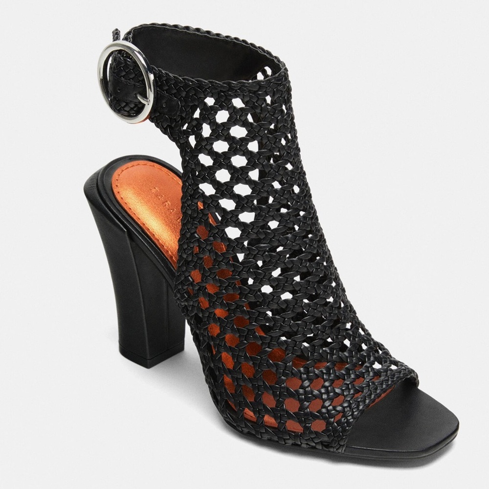 Zara Black Wrap Around Sandal NWT